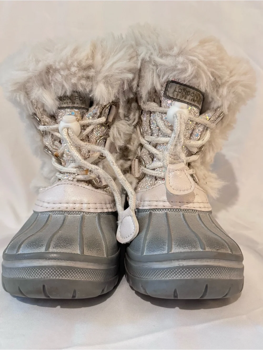 London Fog Girls ICELYN JR Boot Size 10M white Sparkles Glitter Rain Snow Boot